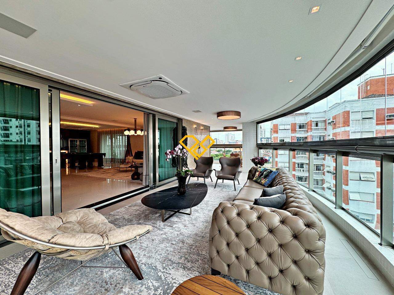 Apartamento à venda no Ponta da Praia: Varanda gourmet