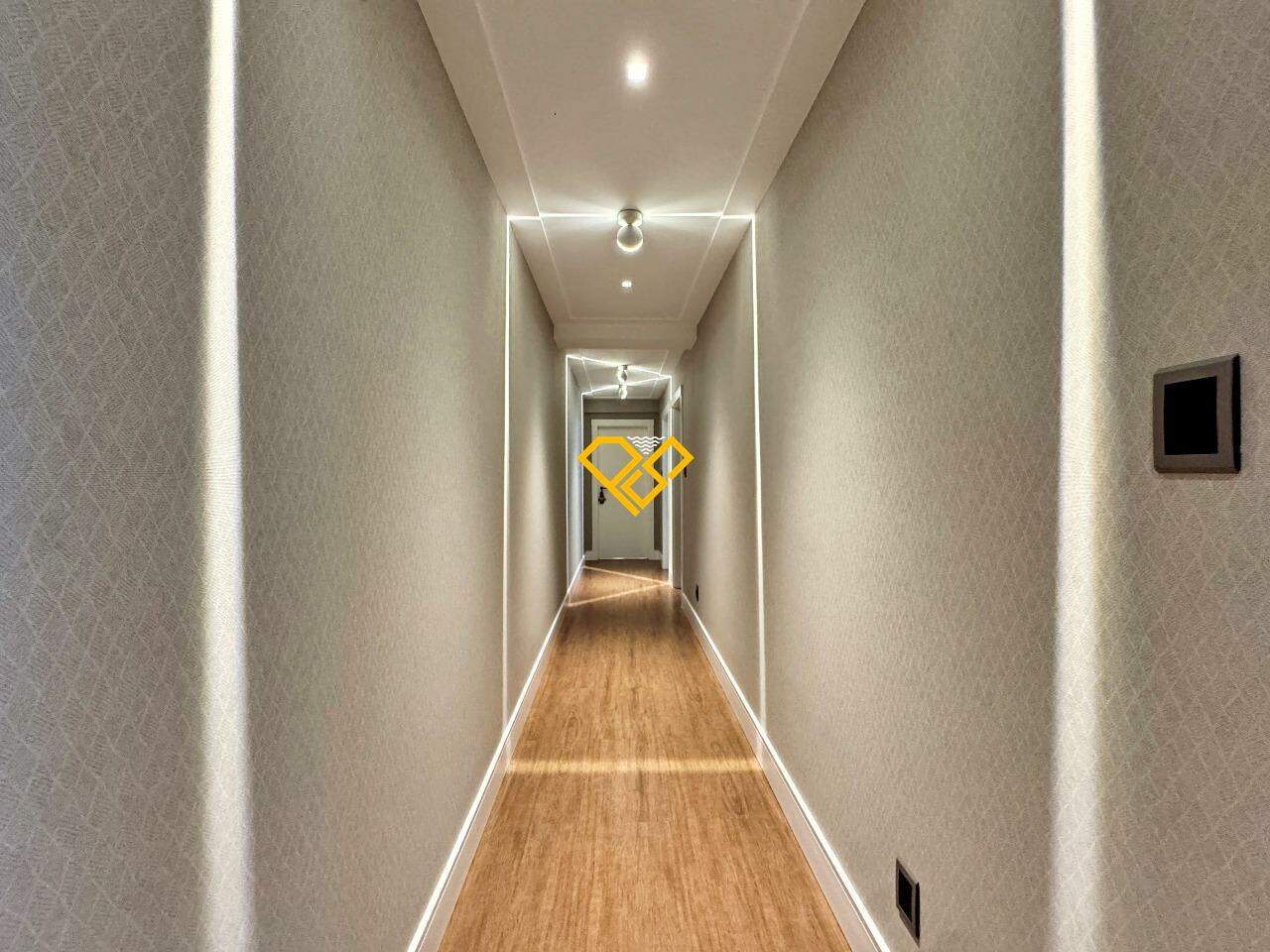 Apartamento à venda no Ponta da Praia: Área íntima