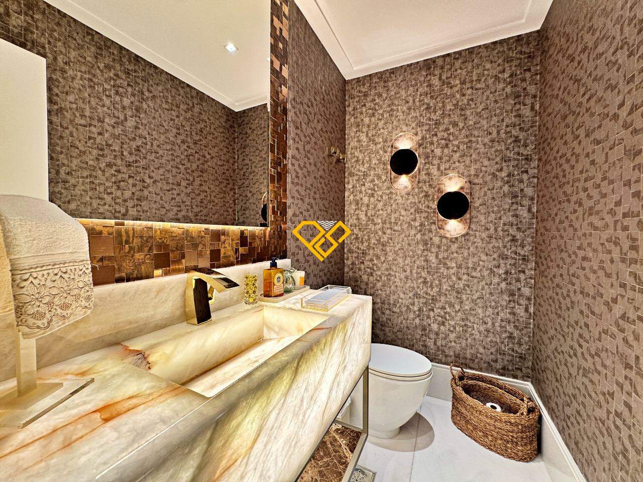 Apartamento à venda no Ponta da Praia: Lavabo