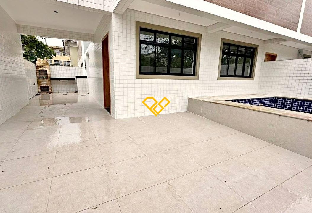 Sobrado à venda no Vila Belmiro: Entrada