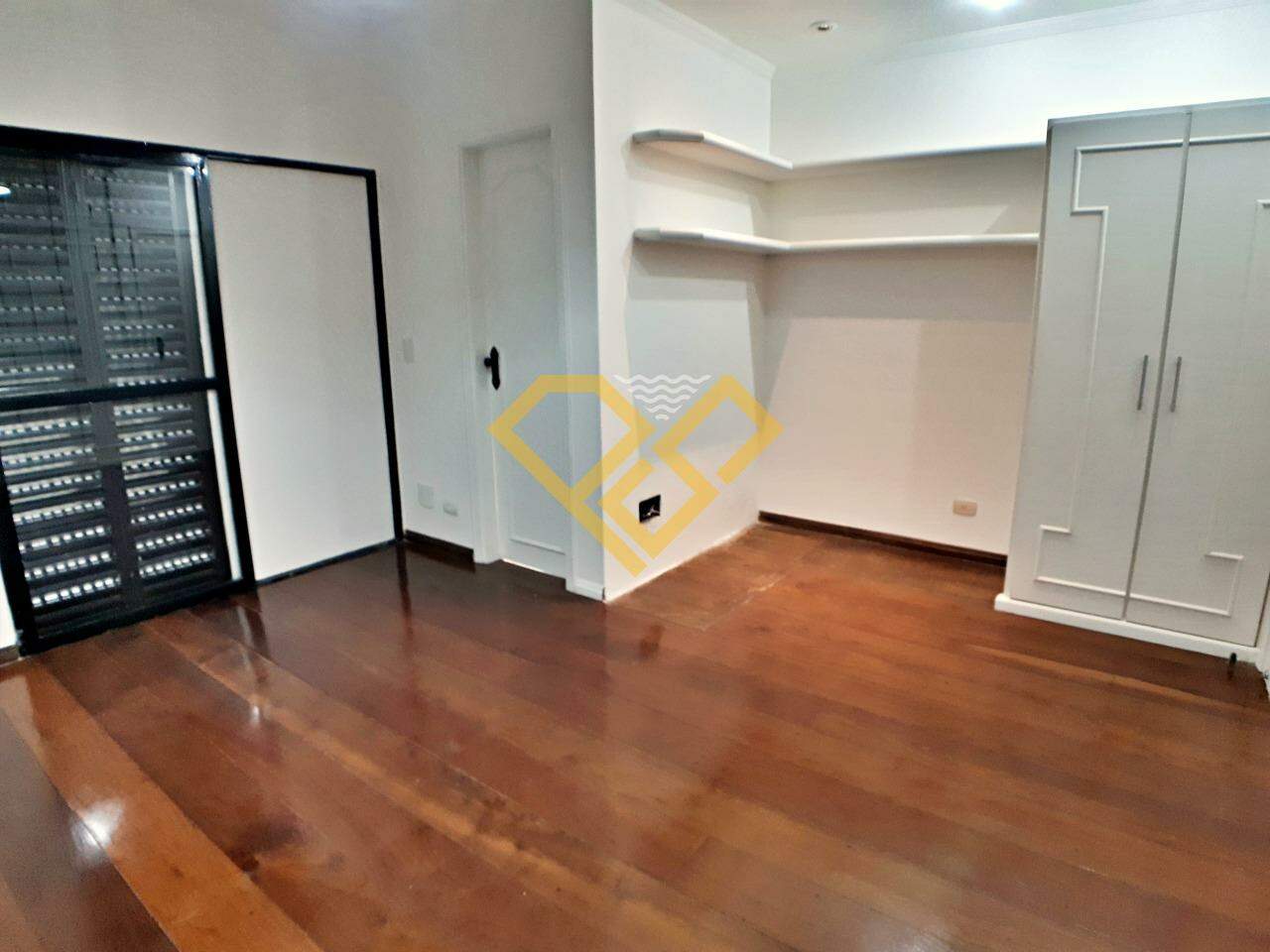 Apartamento à venda no Embaré: 