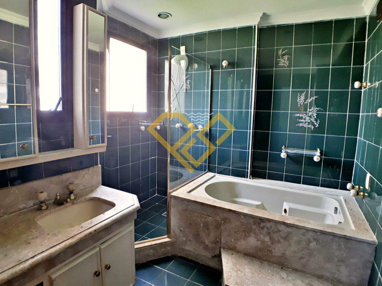 Apartamento à venda no Embaré: 