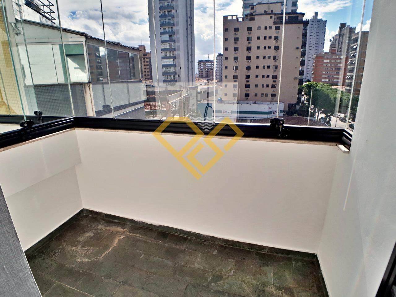 Apartamento à venda no Embaré: 