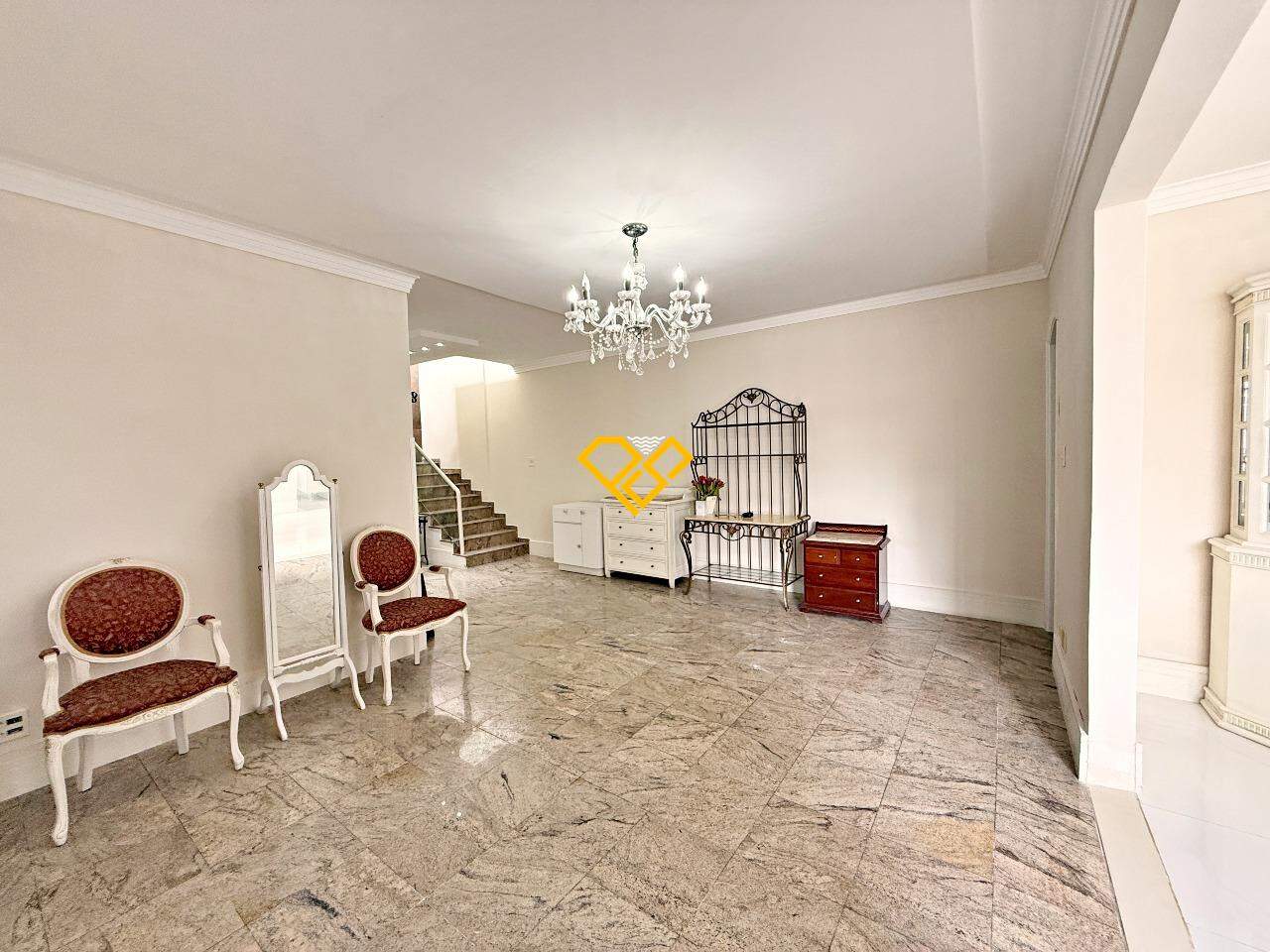 Cobertura à venda no Gonzaga: Sala 1° piso