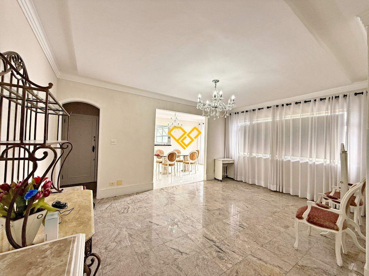 Cobertura à venda no Gonzaga: Sala 1° piso
