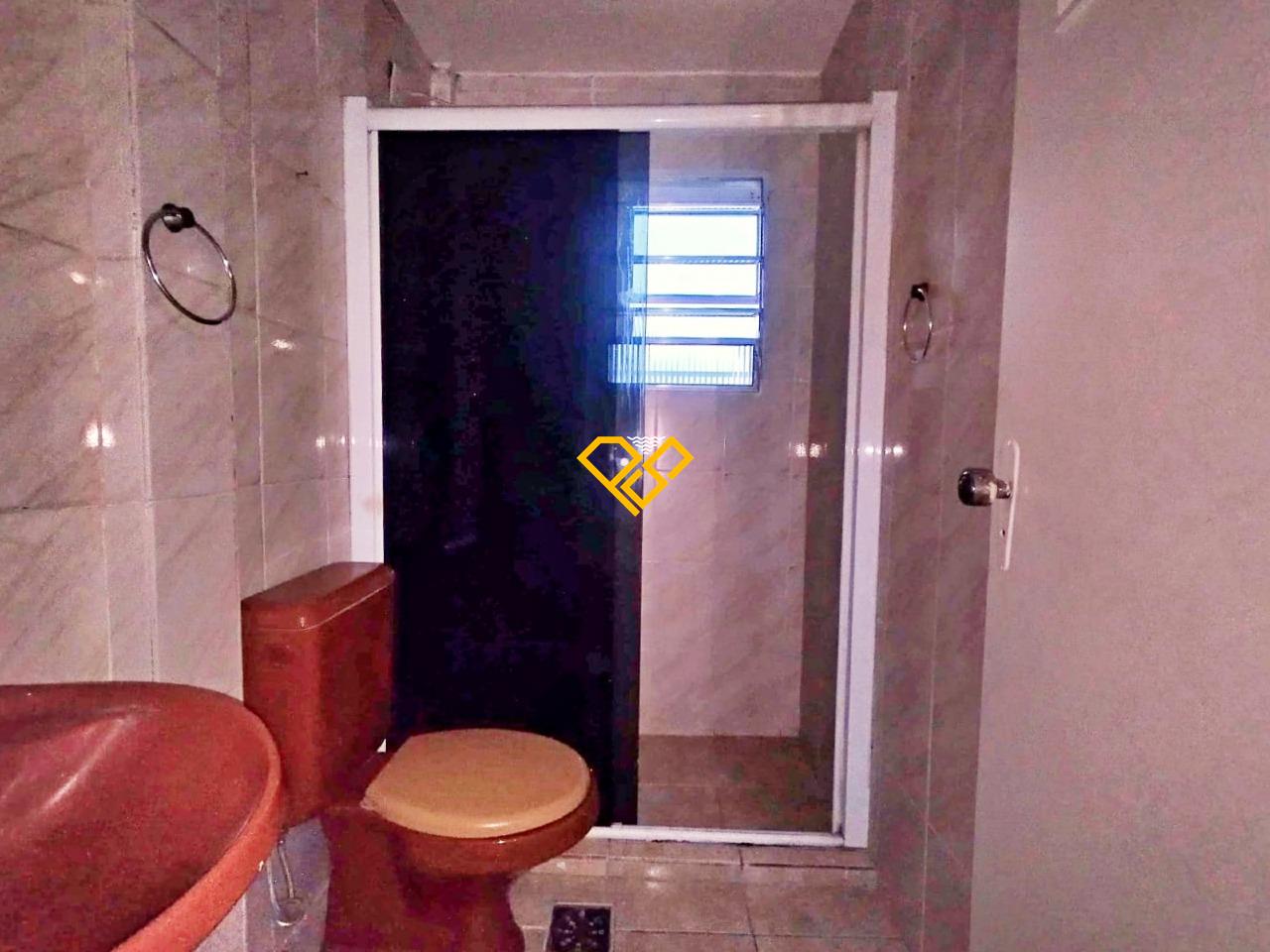 Apartamento à venda no José Menino: Wc social