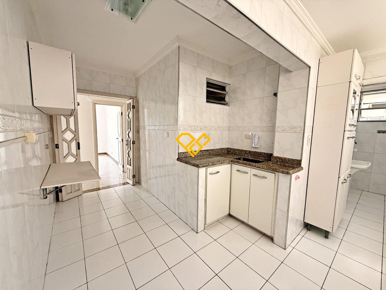 Apartamento à venda no Ponta da Praia: Cozinha