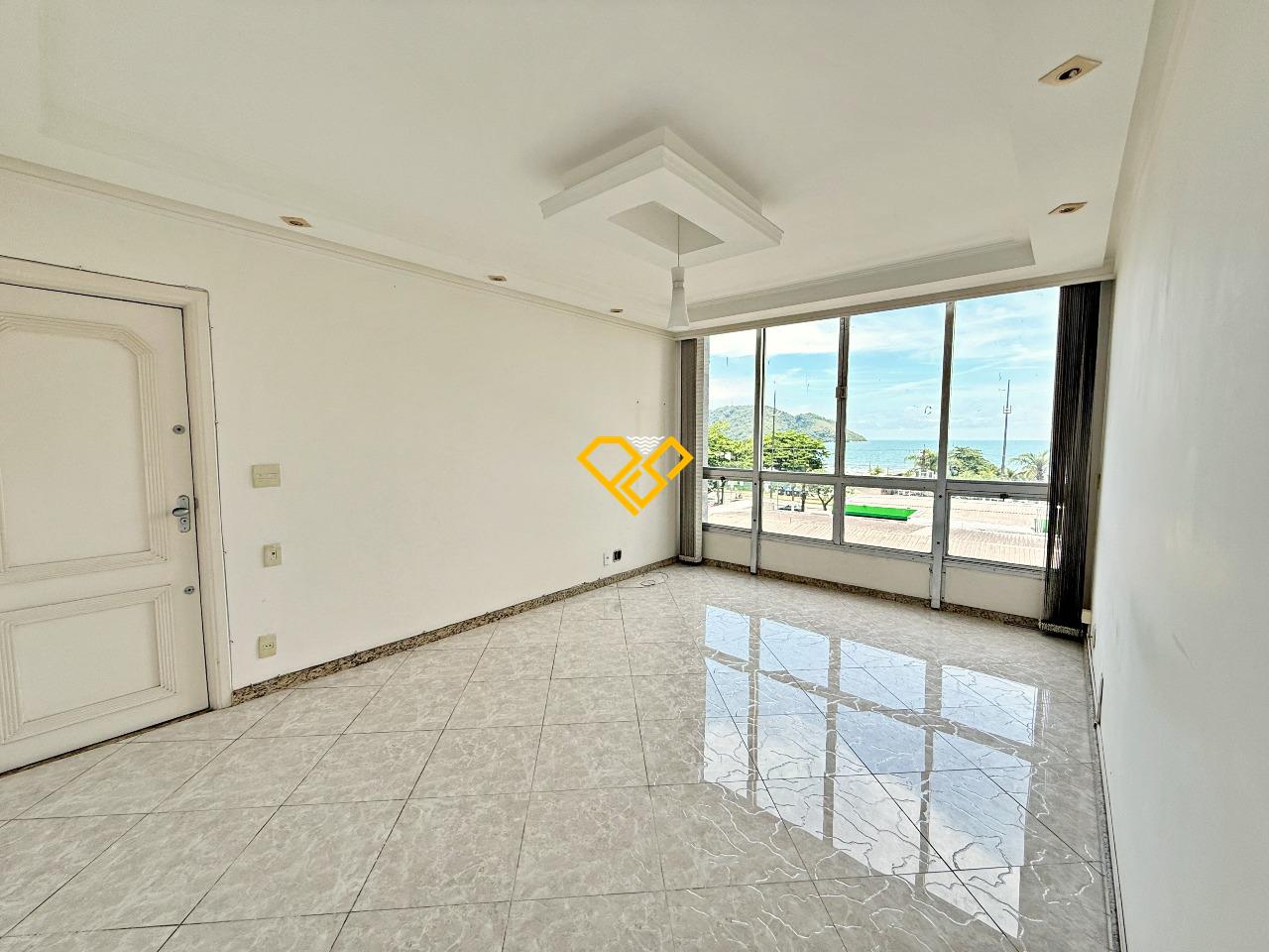 Apartamento à venda no Ponta da Praia: Sala