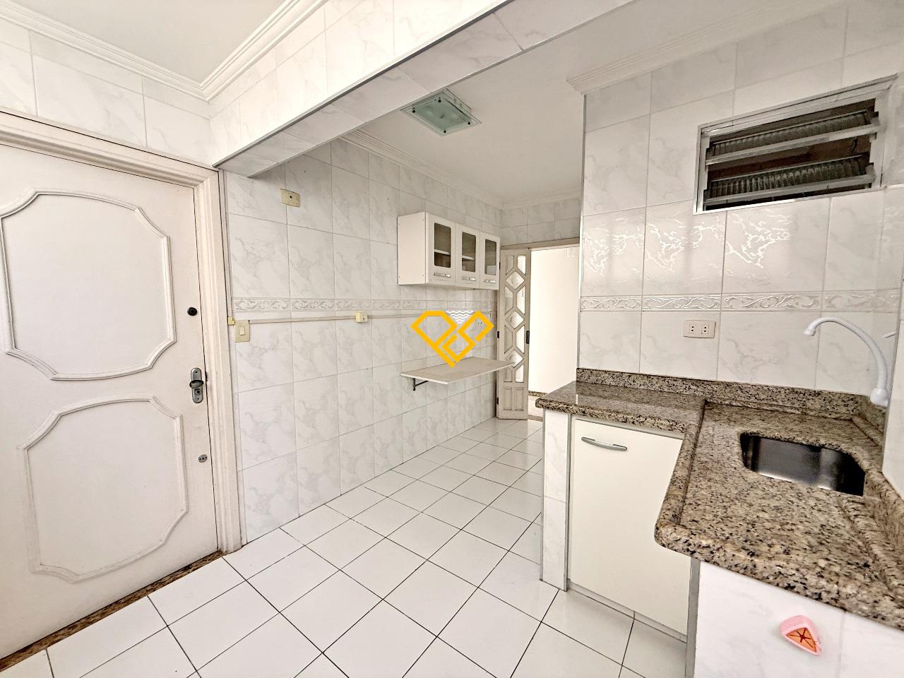 Apartamento à venda no Ponta da Praia: Cozinha