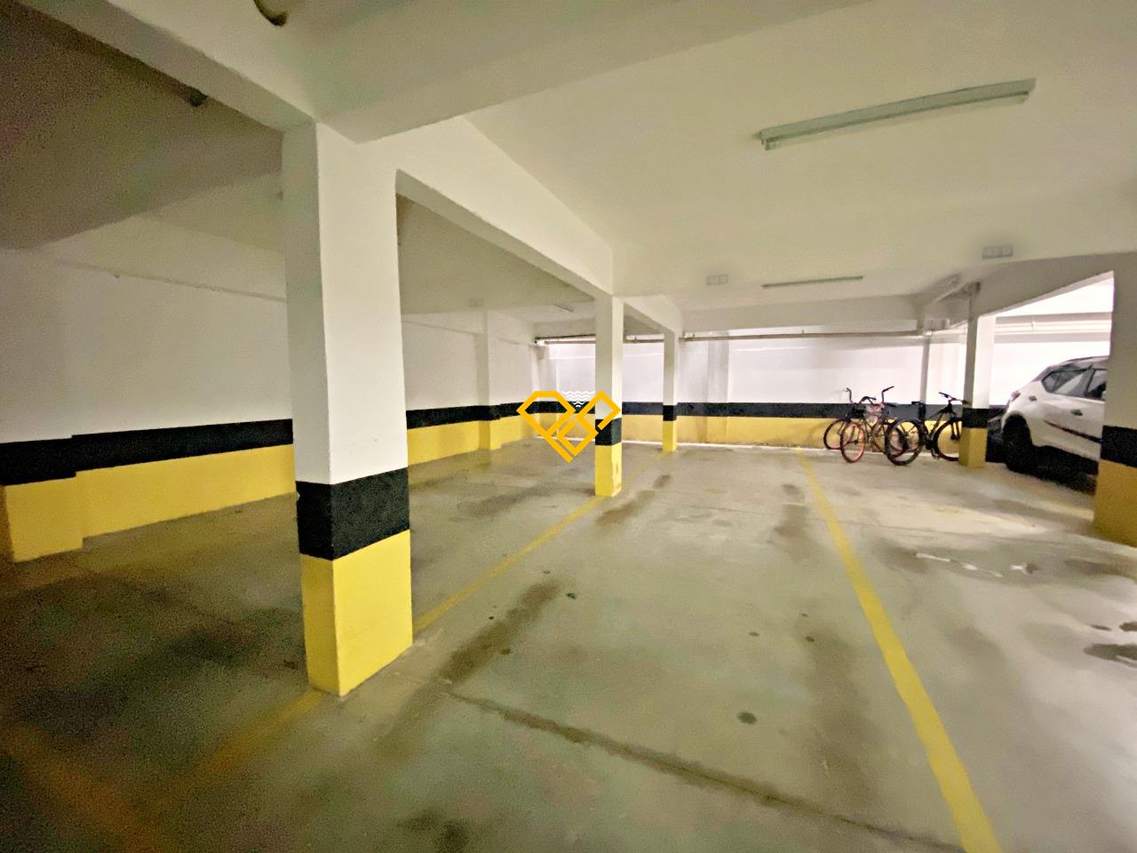 Apartamento à venda no Boqueirão: Garagem