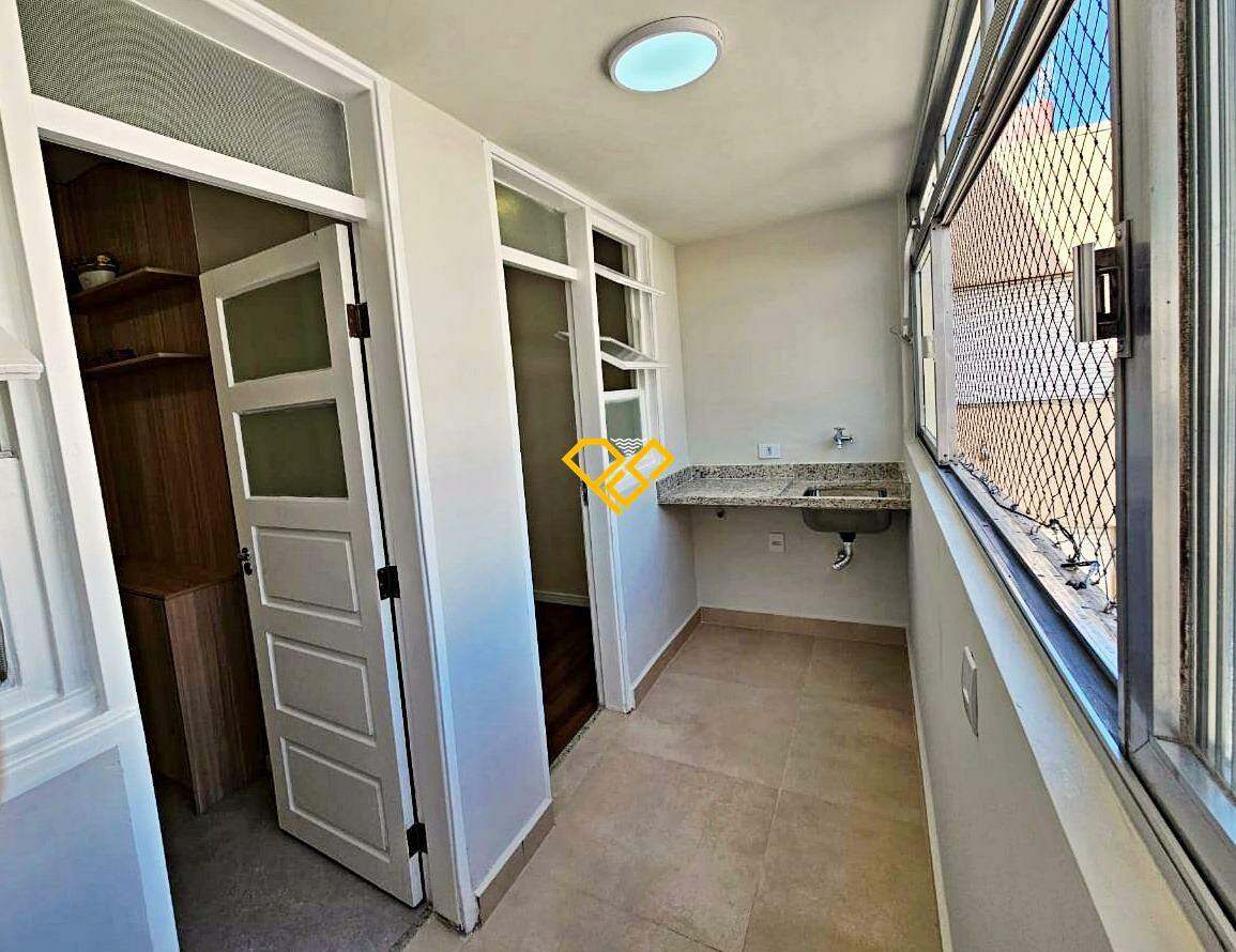 Apartamento à venda no Boqueirão: Área de serviço