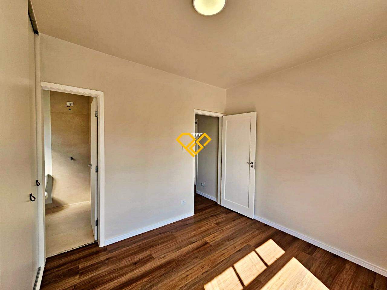 Apartamento à venda no Boqueirão: Dormitório 1 - suíte