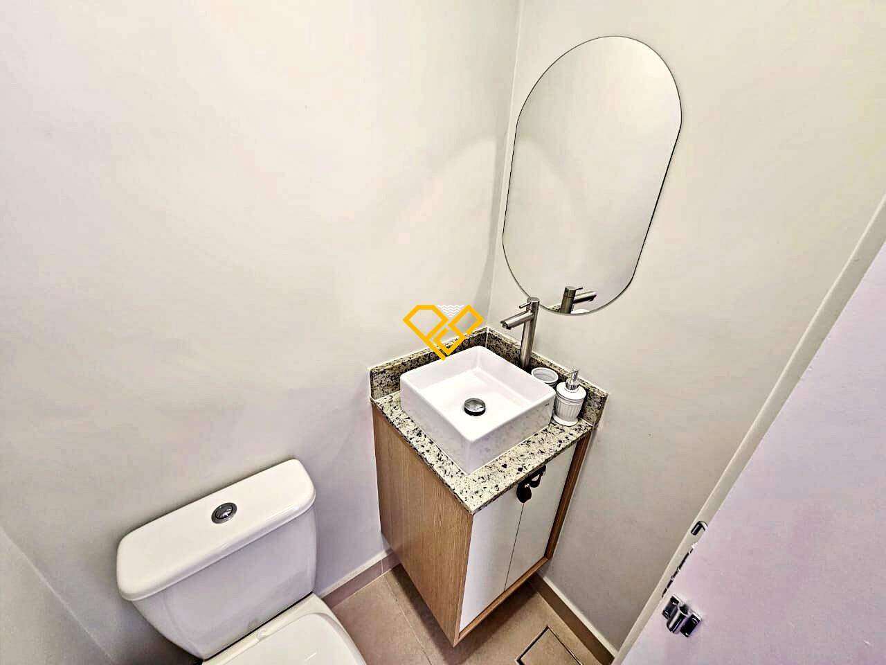 Apartamento à venda no Boqueirão: Lavabo