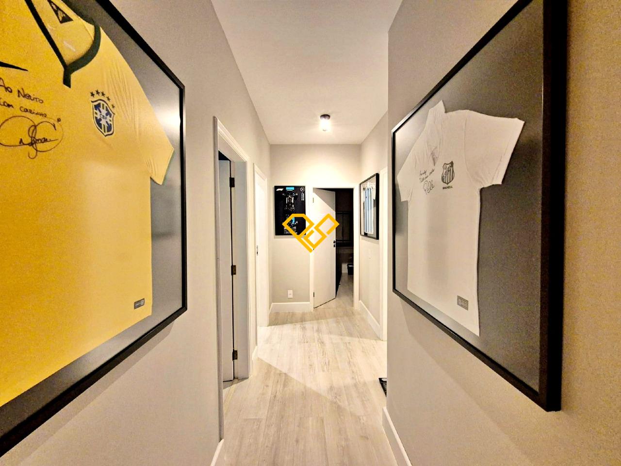 Apartamento à venda no Embaré: Área íntima