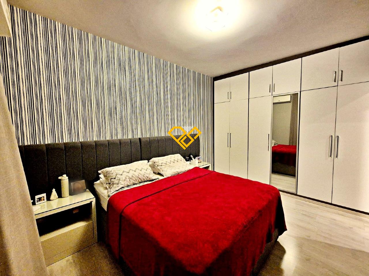 Apartamento à venda no Embaré: Dormitório 1 - suíte