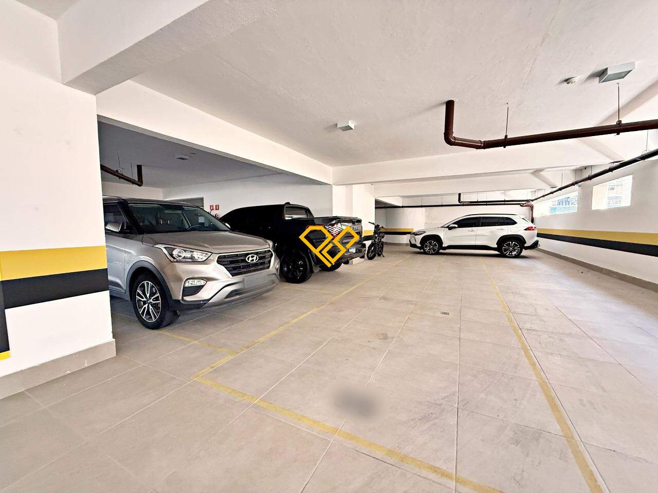 Apartamento à venda no Boqueirão: Garagem