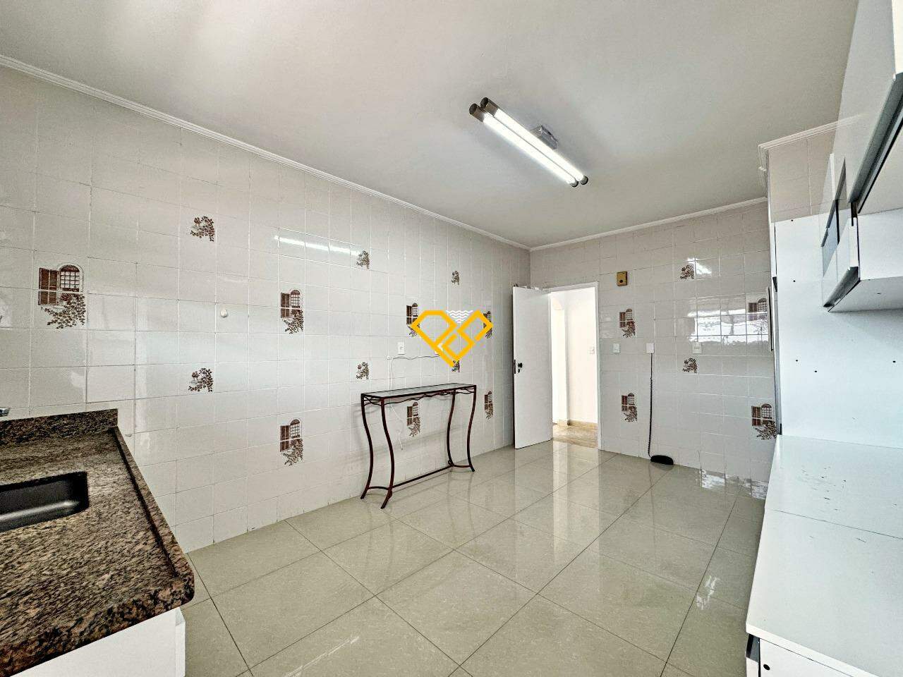 Apartamento à venda no Campo Grande: Cozinha