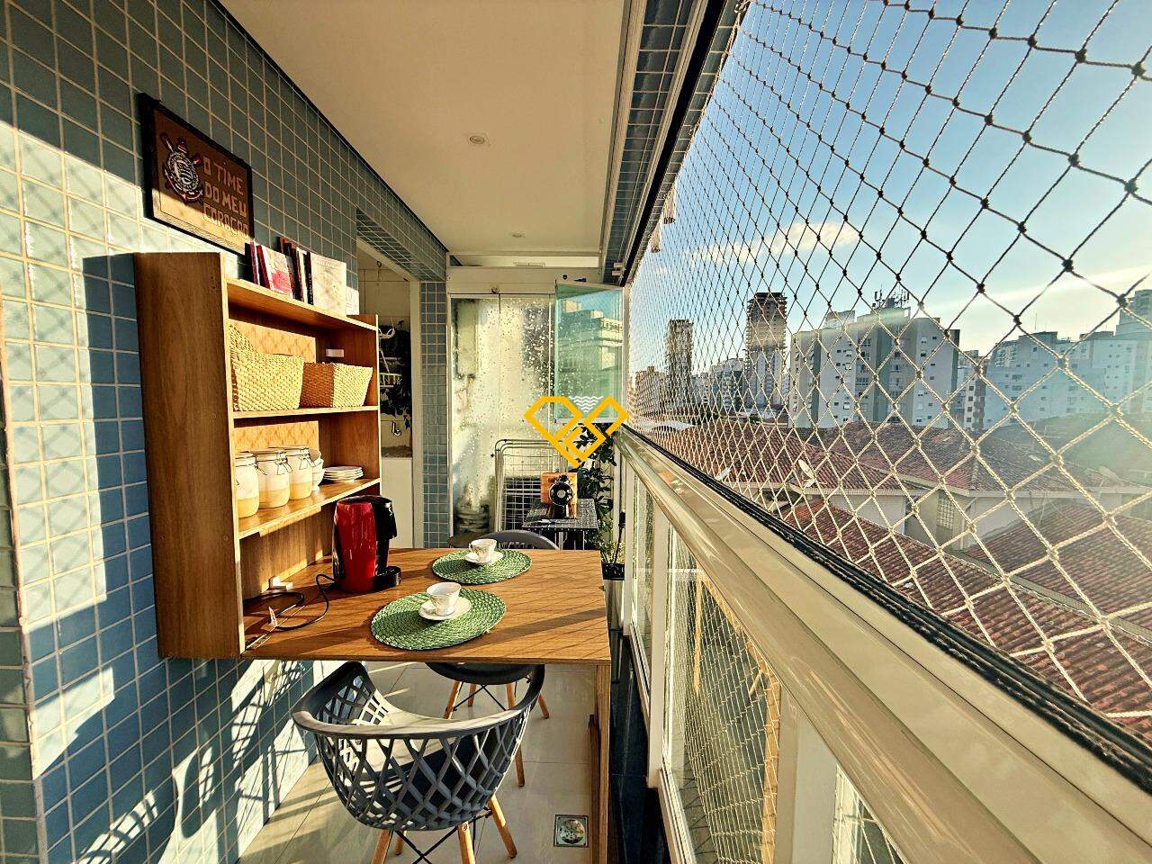 Apartamento à venda no Embaré: Varanda