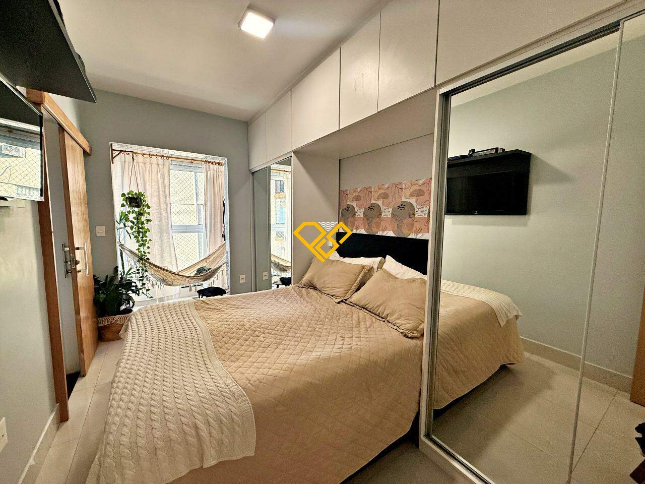 Apartamento à venda no Embaré: Suíte 1