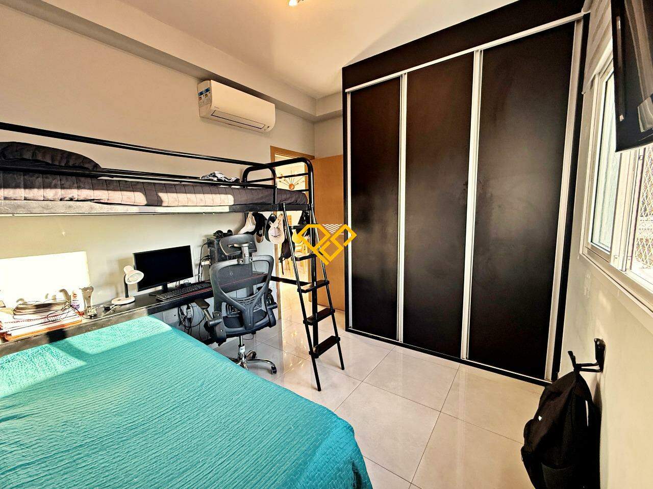 Apartamento à venda no Embaré: Suíte 2