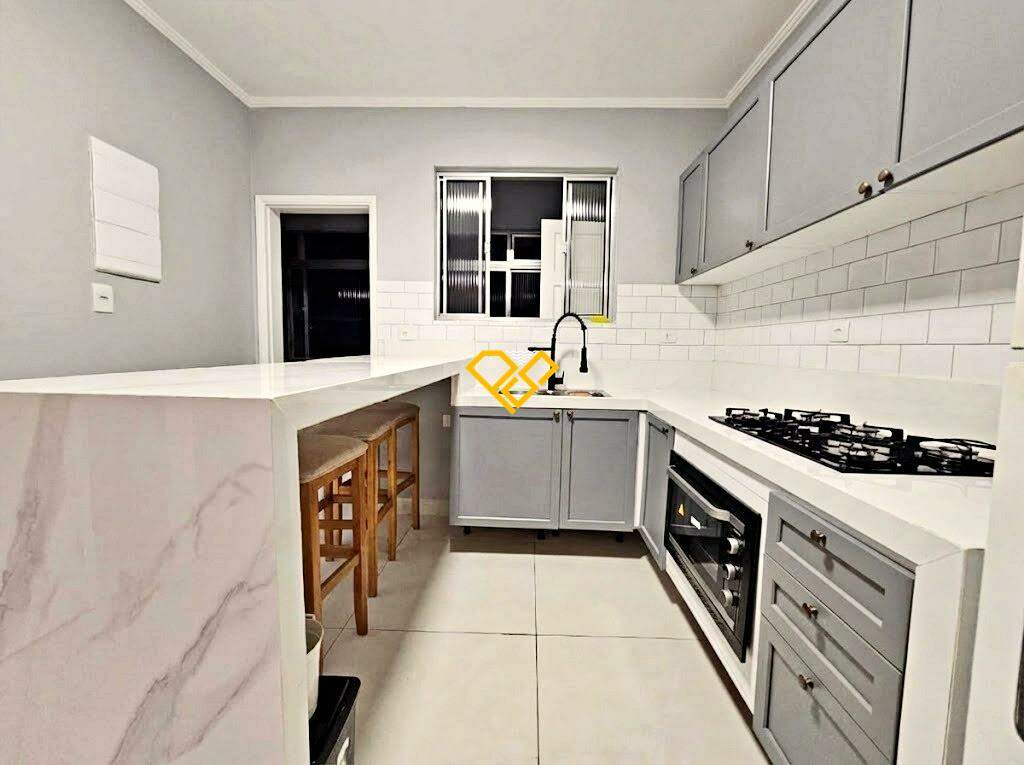 Apartamento à venda no Ponta da Praia: Cozinha