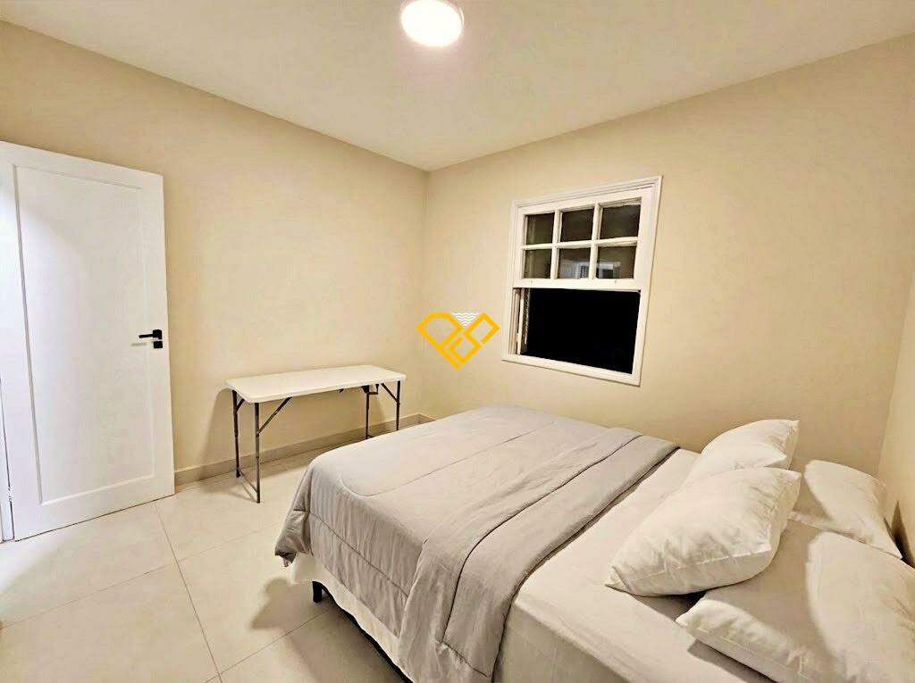Apartamento à venda no Ponta da Praia: Dormitório 2