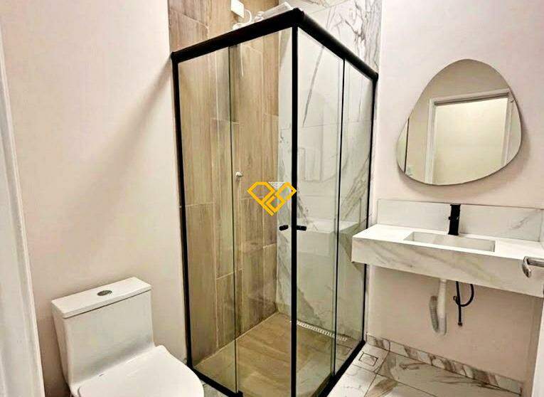 Apartamento à venda no Ponta da Praia: Wc social