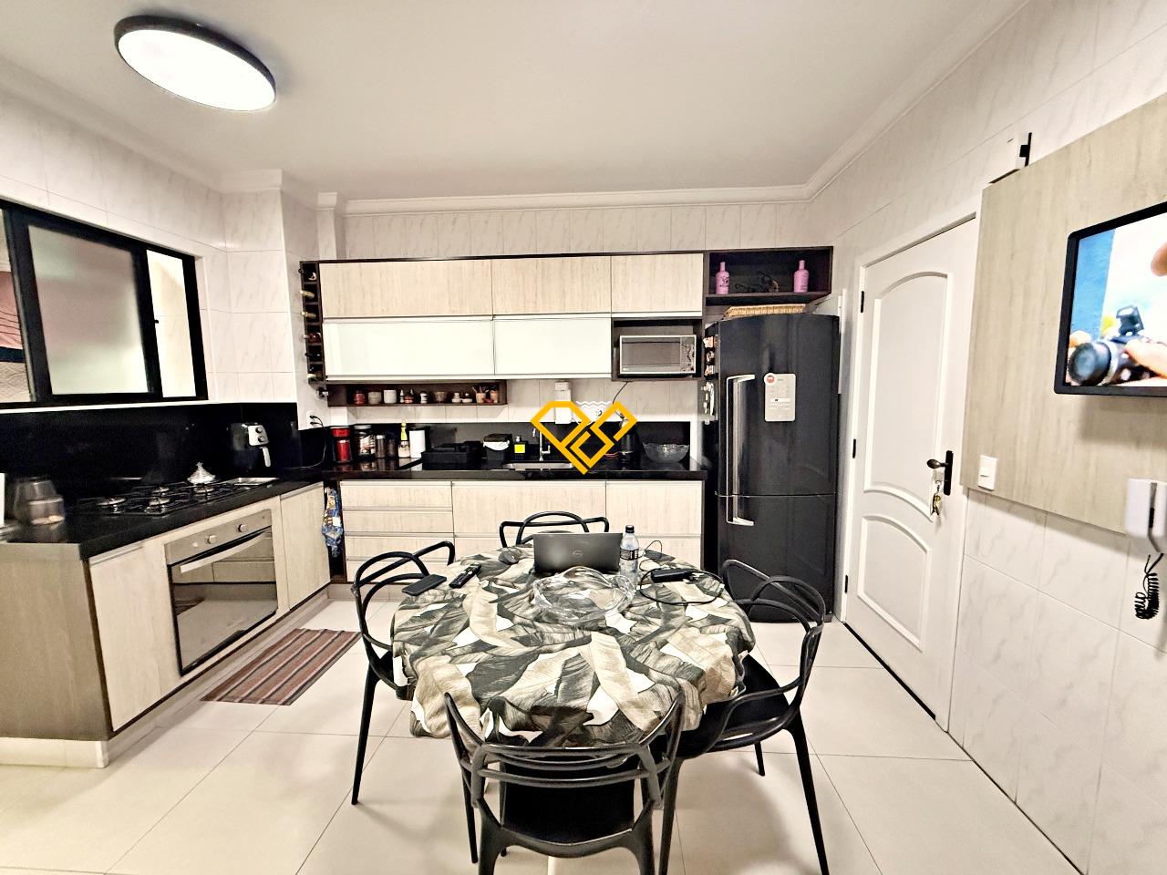 Apartamento à venda no Pompéia: Cozinha