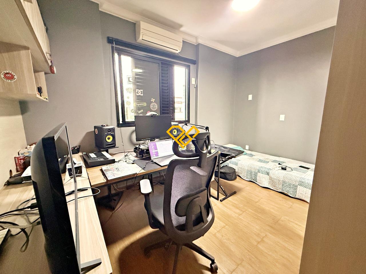 Apartamento à venda no Pompéia: Dormitório 2