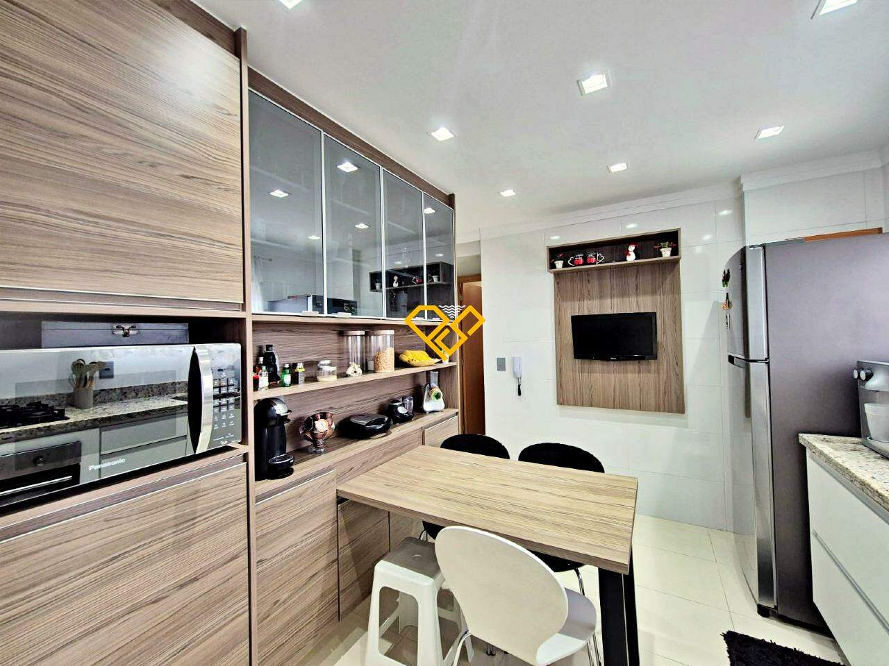Apartamento à venda no Embaré: Cozinha