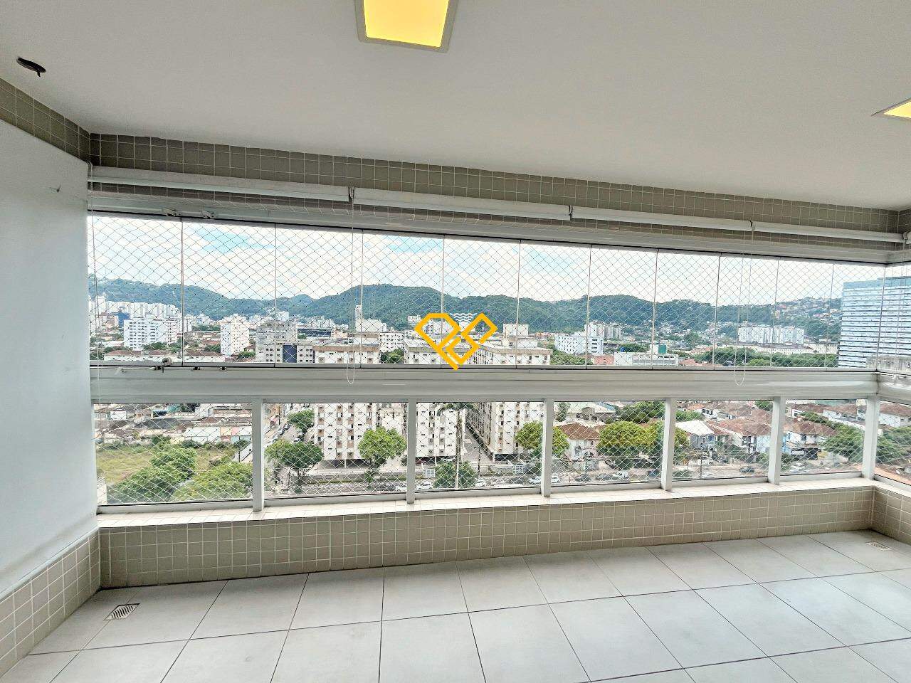 Apartamento à venda no Vila Belmiro: Varanda com churrasqueira
