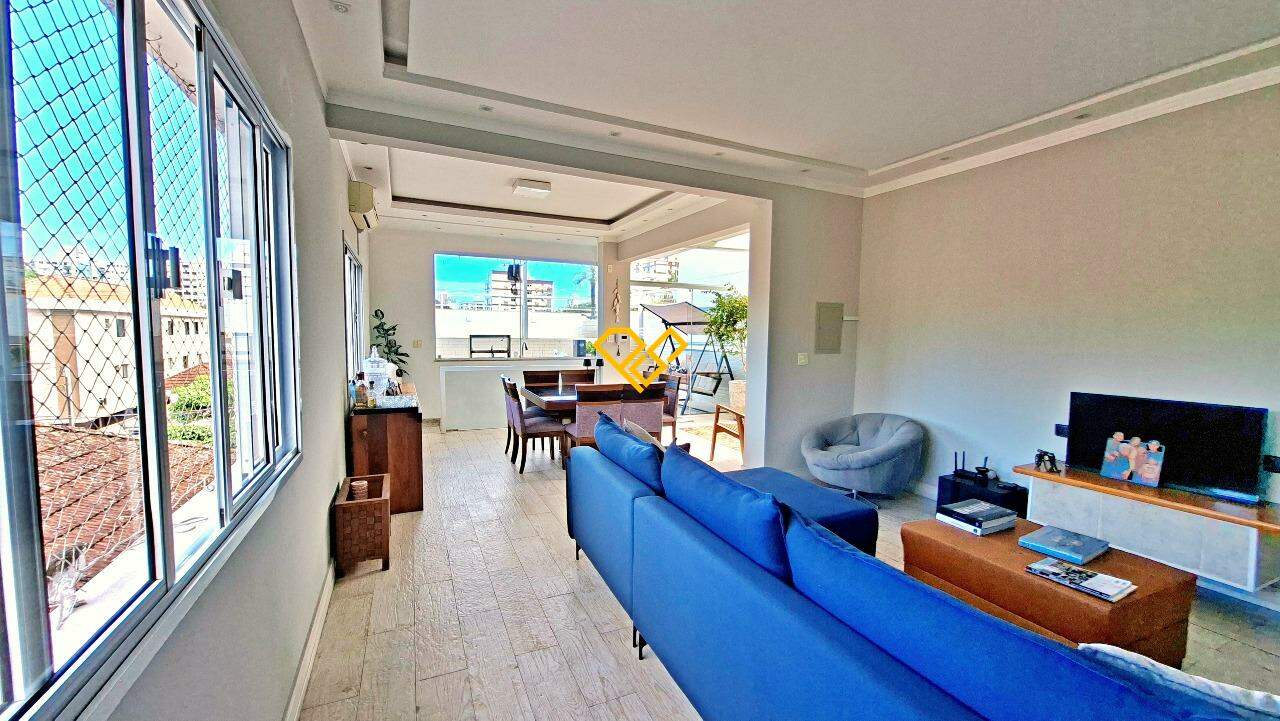 Sobreposta Alta à venda no Vila Belmiro: Sala 2° piso