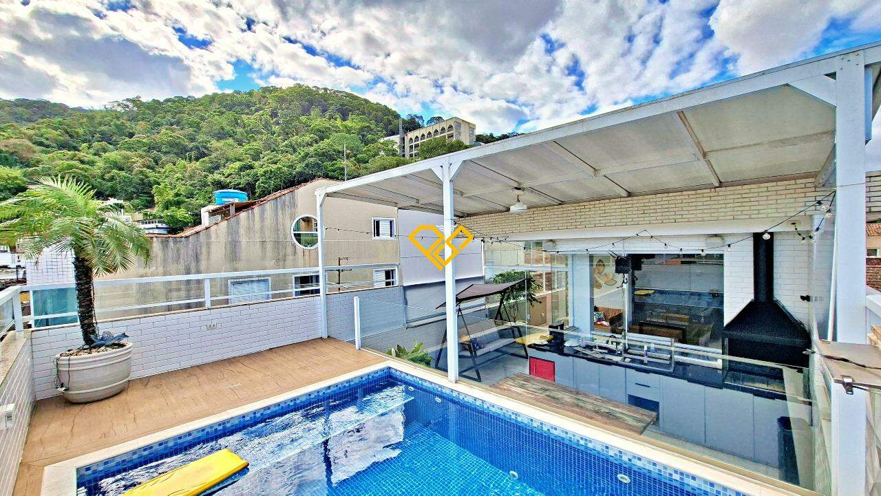 Sobreposta Alta à venda no Vila Belmiro: Piscina