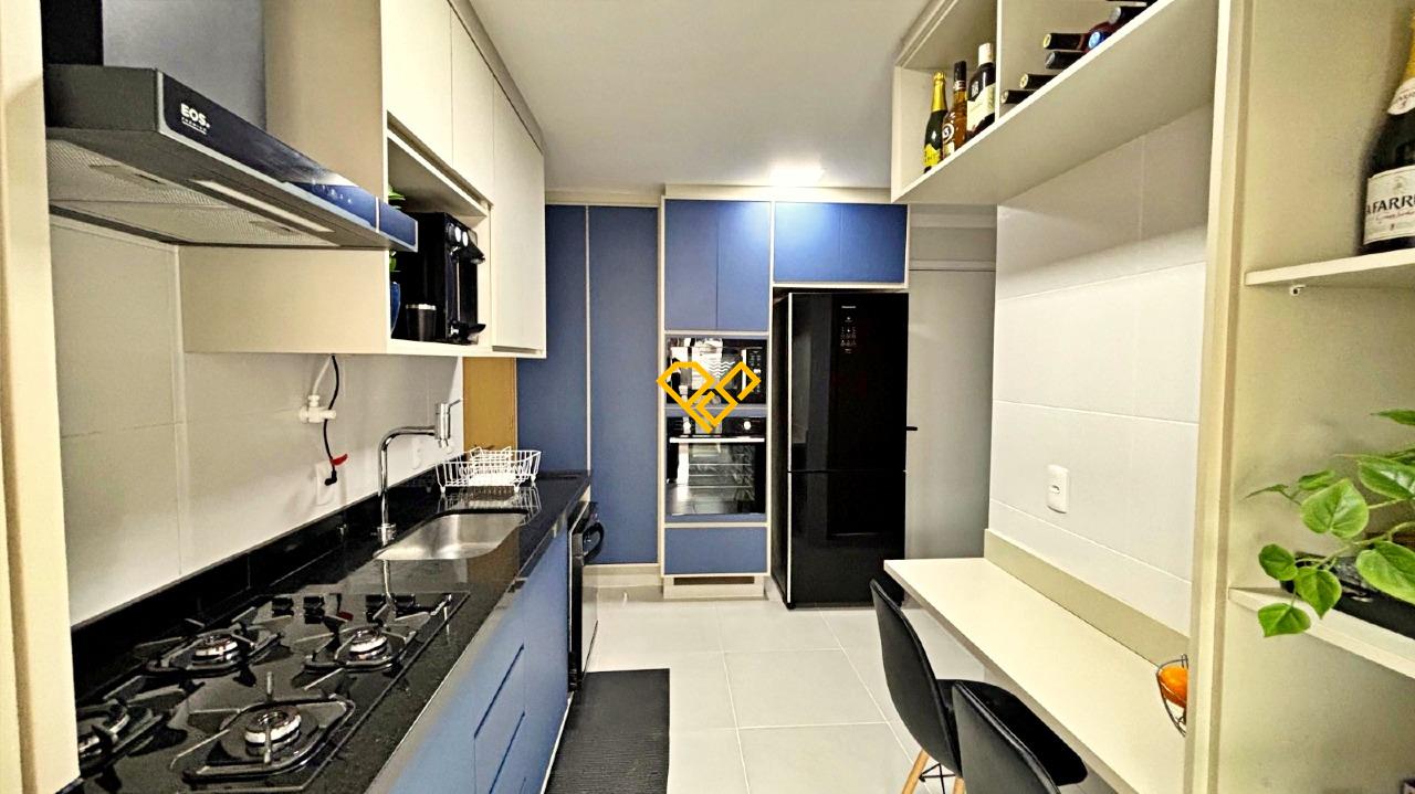 Apartamento à venda no Gonzaga: Cozinha