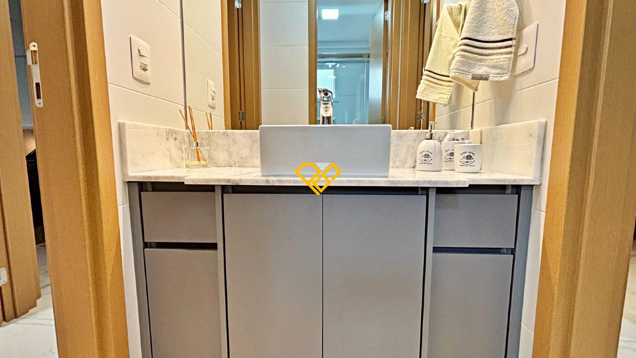 Apartamento à venda no Gonzaga: Wc suíte americana 2 e 3