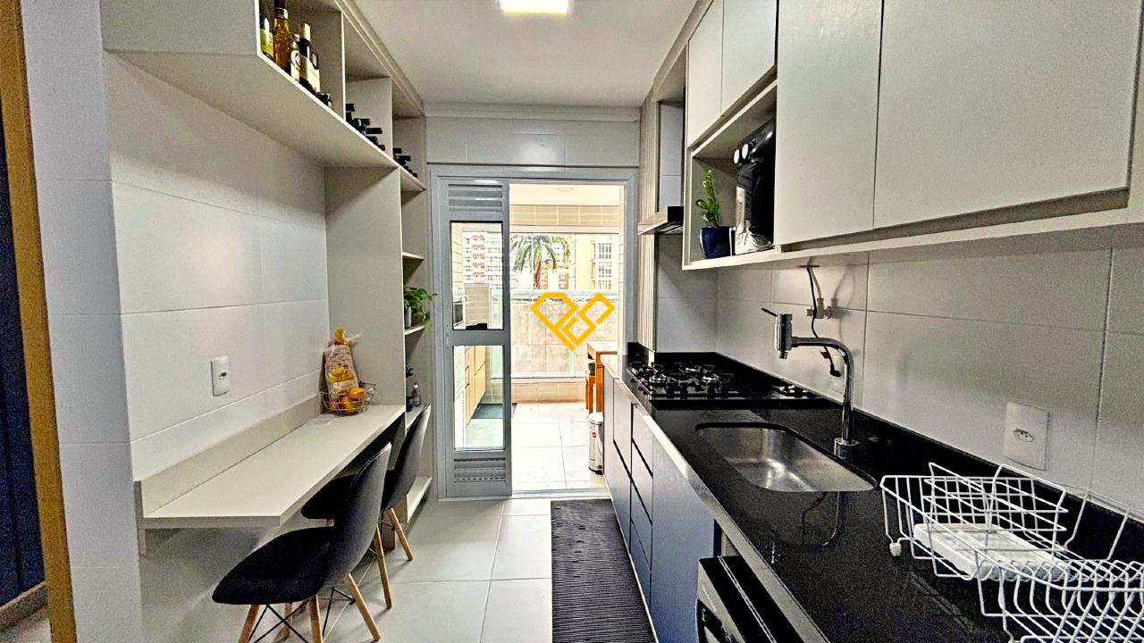 Apartamento à venda no Gonzaga: Cozinha