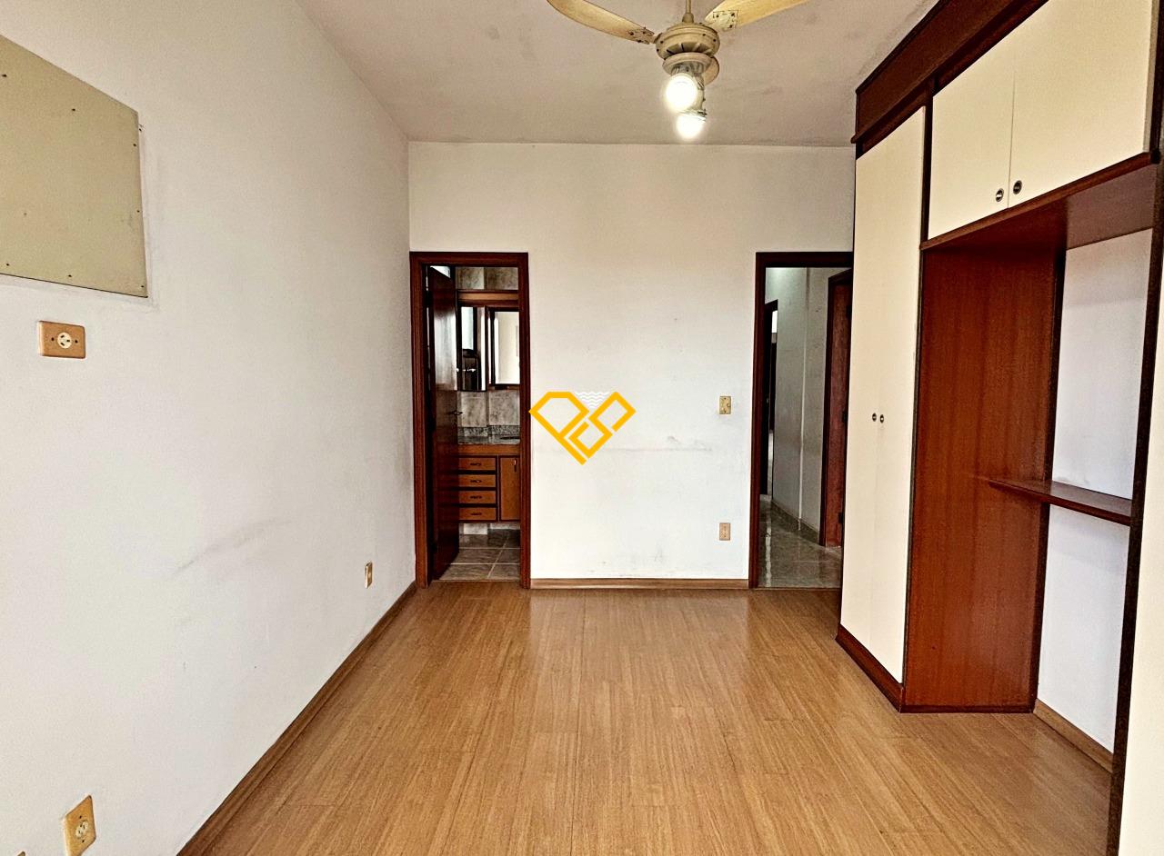 Apartamento à venda no Gonzaga: Dormitório 1 - suíte