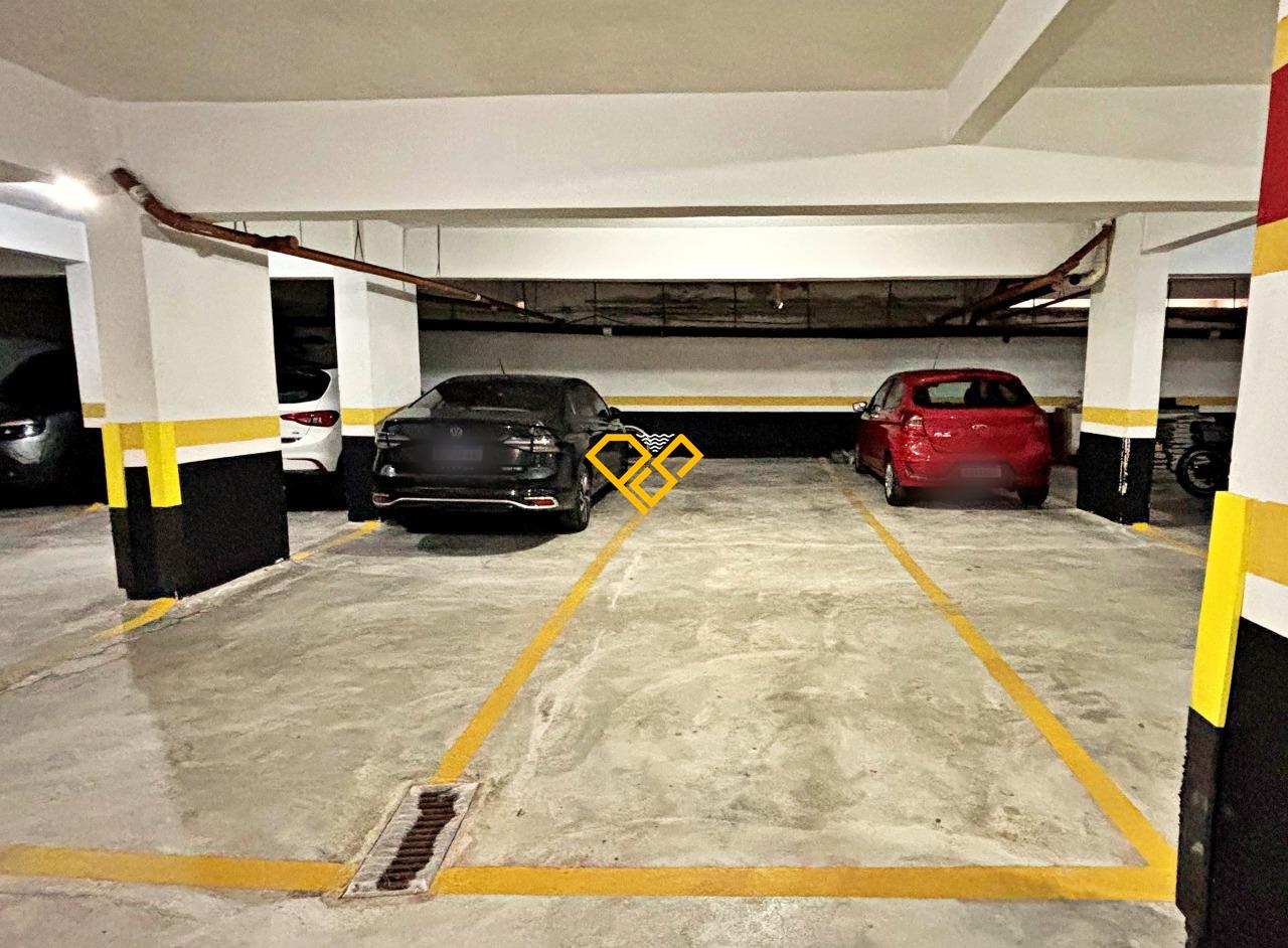 Apartamento à venda no Gonzaga: Garagem