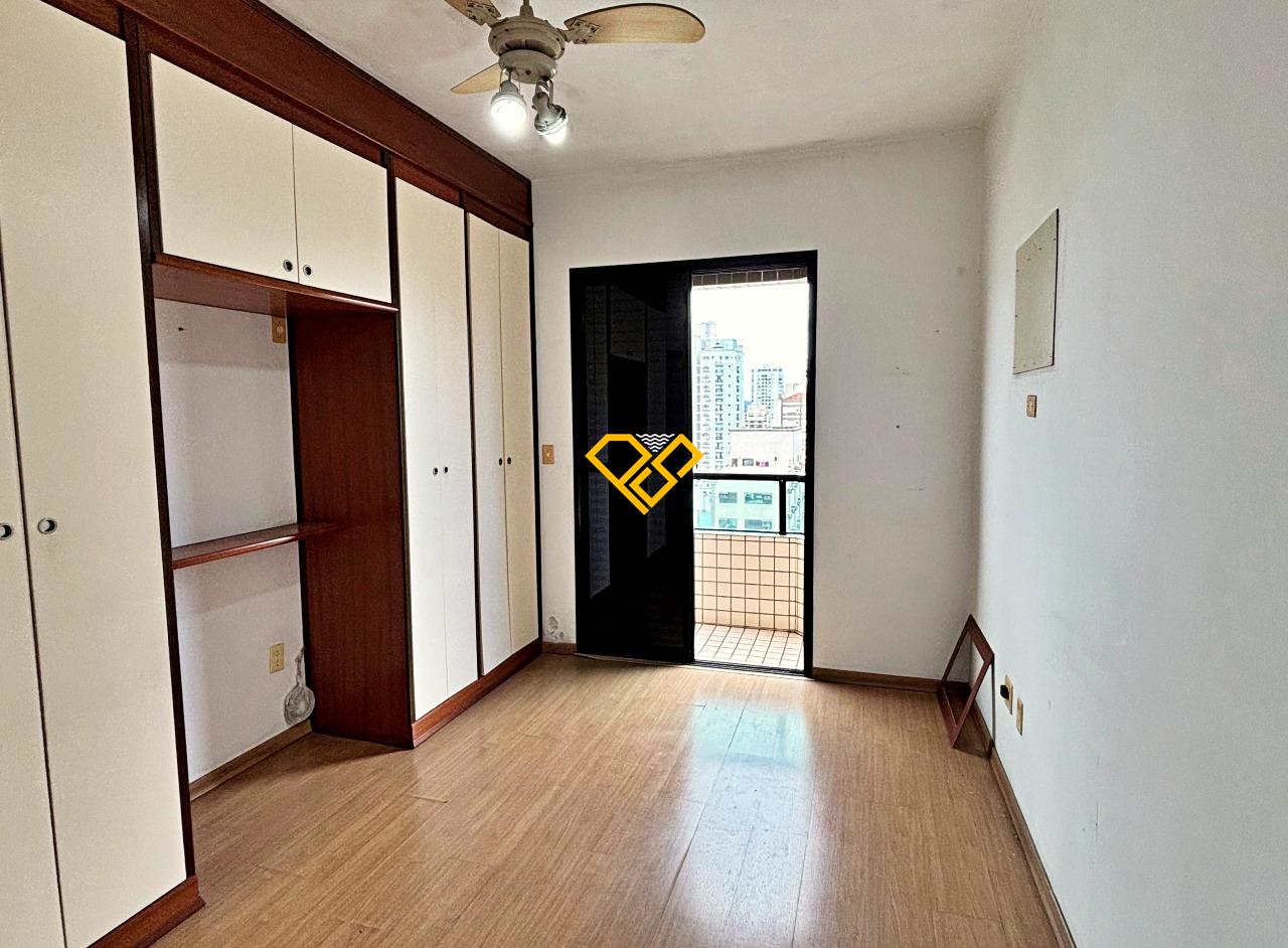 Apartamento à venda no Gonzaga: Dormitório 1 - suíte