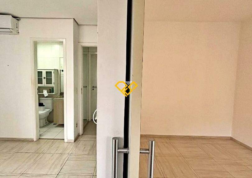 Apartamento à venda no Ponta da Praia: Dormitório 1 - suíte