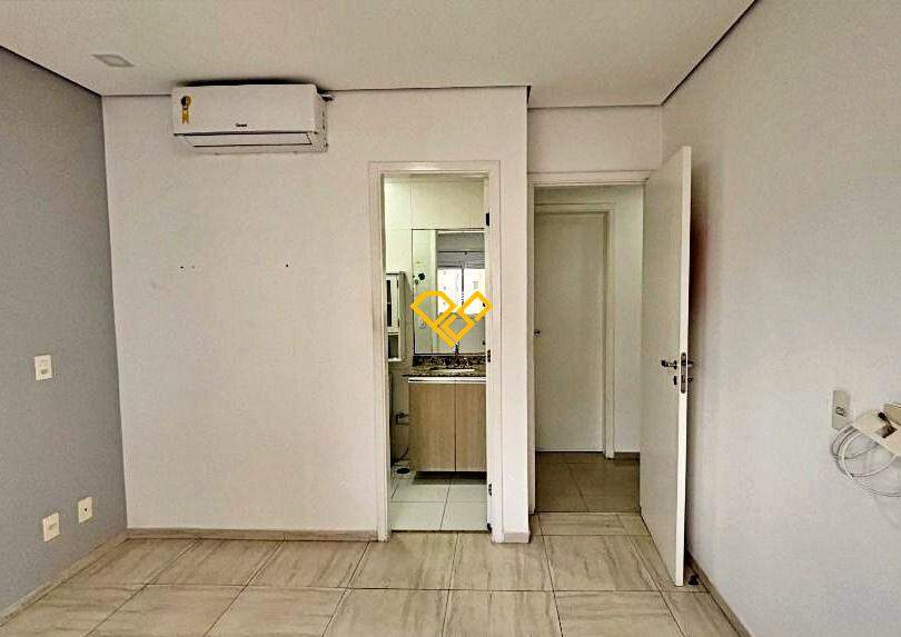 Apartamento à venda no Ponta da Praia: Dormitório 1 - suíte