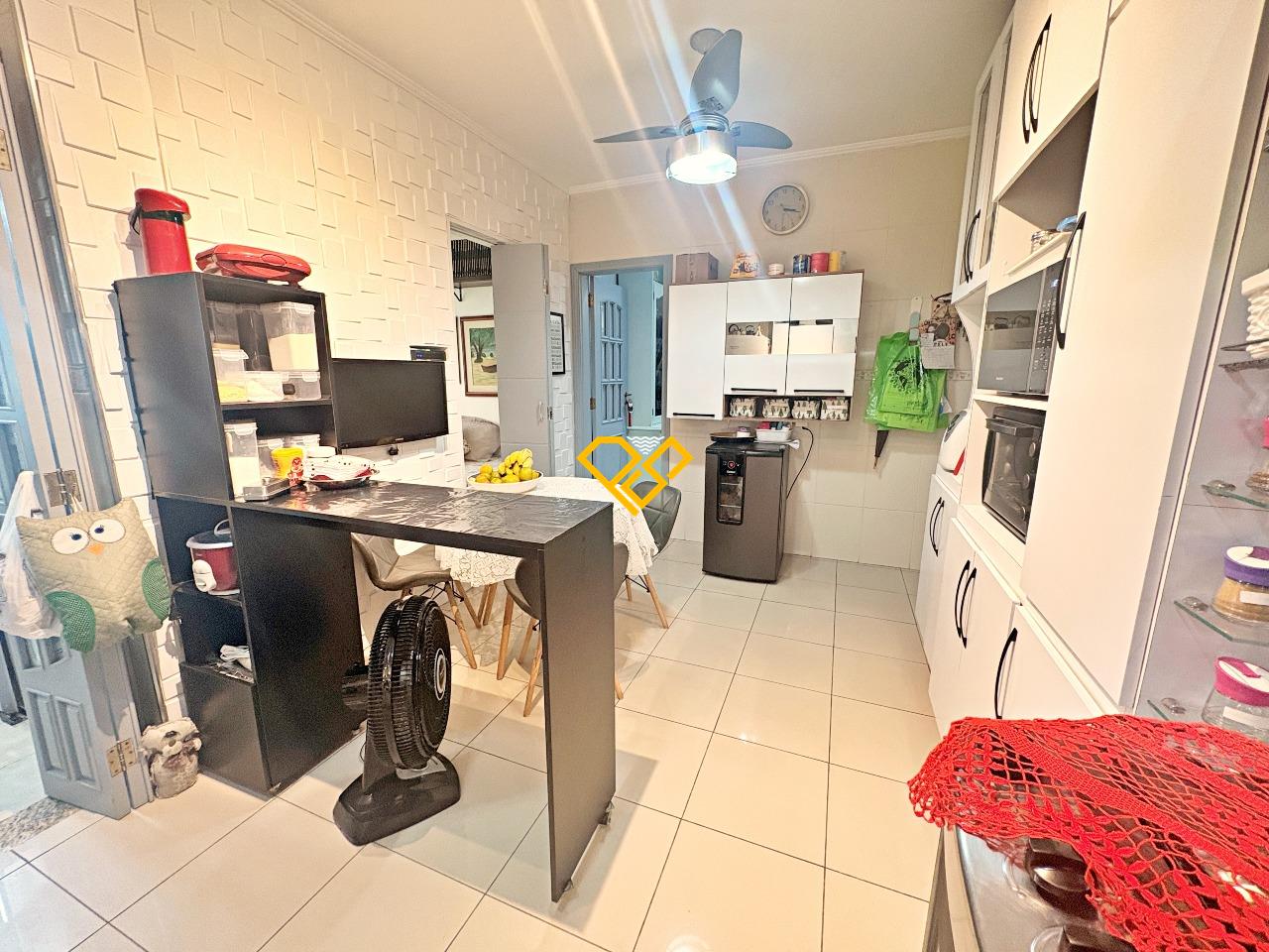 Apartamento à venda no Ponta da Praia: Cozinha