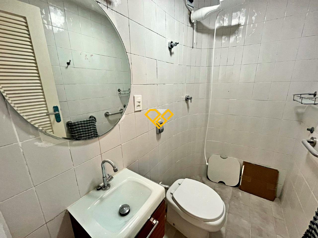 Apartamento à venda no Aparecida: Wc de serviço