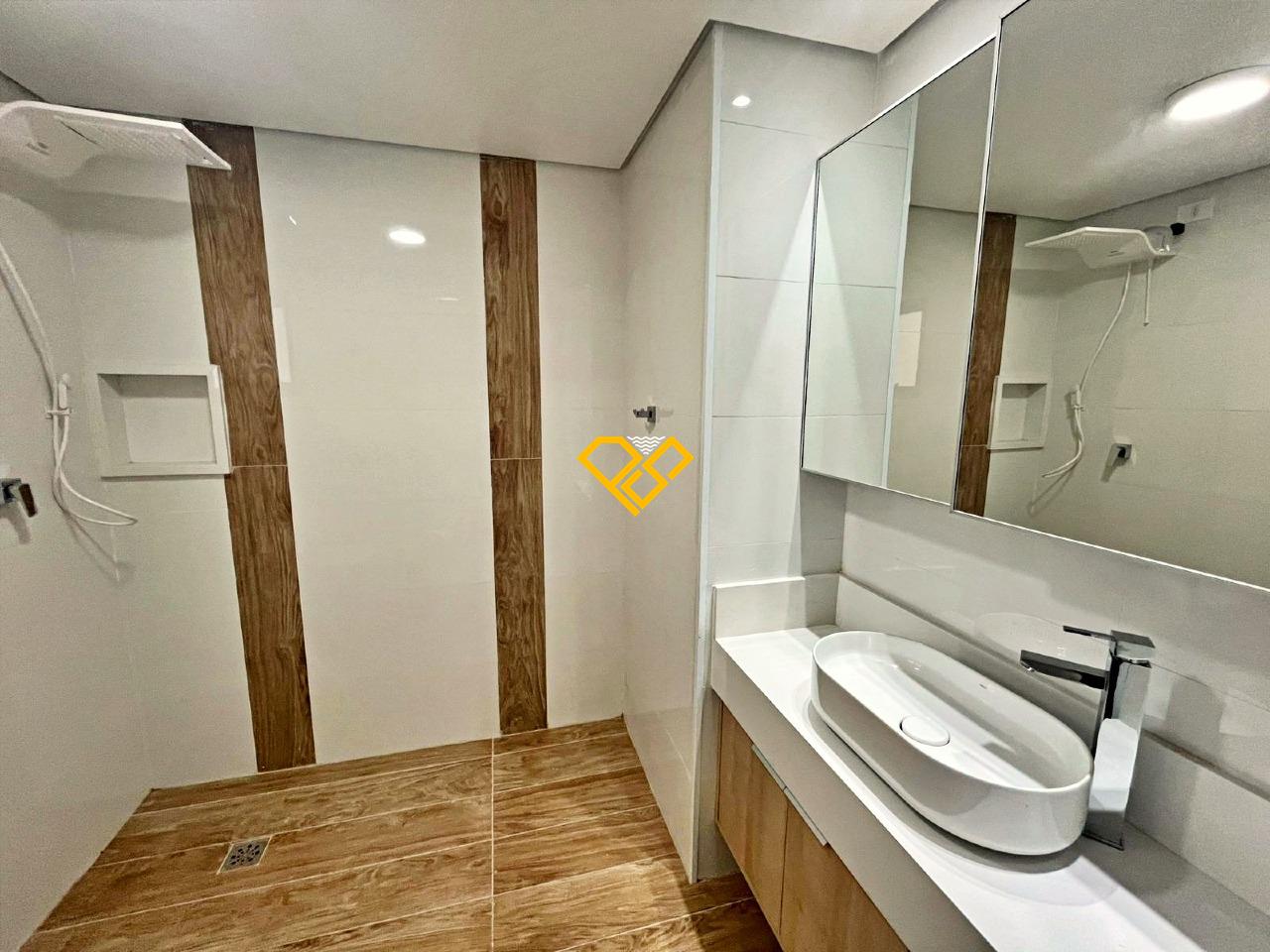 Apartamento à venda no Aparecida: Wc suíte