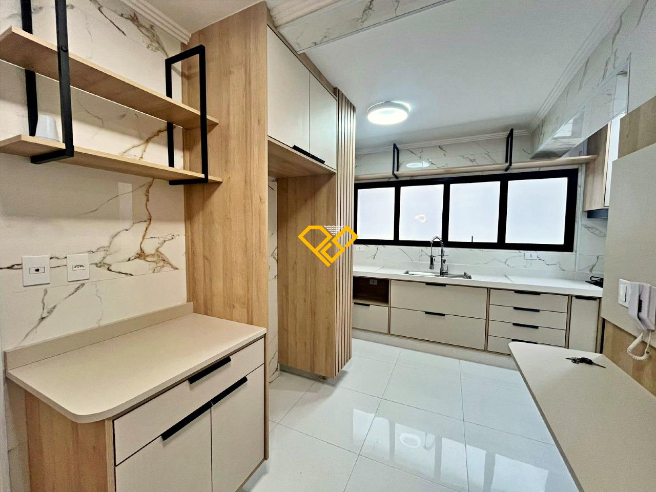 Apartamento à venda no Aparecida: Cozinha