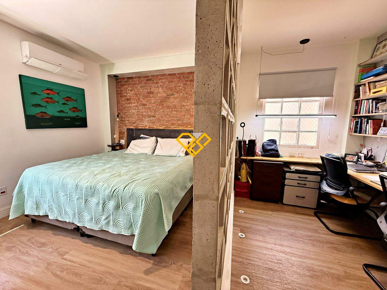 Apartamento à venda no Embaré: Dormitório 1 - suíte