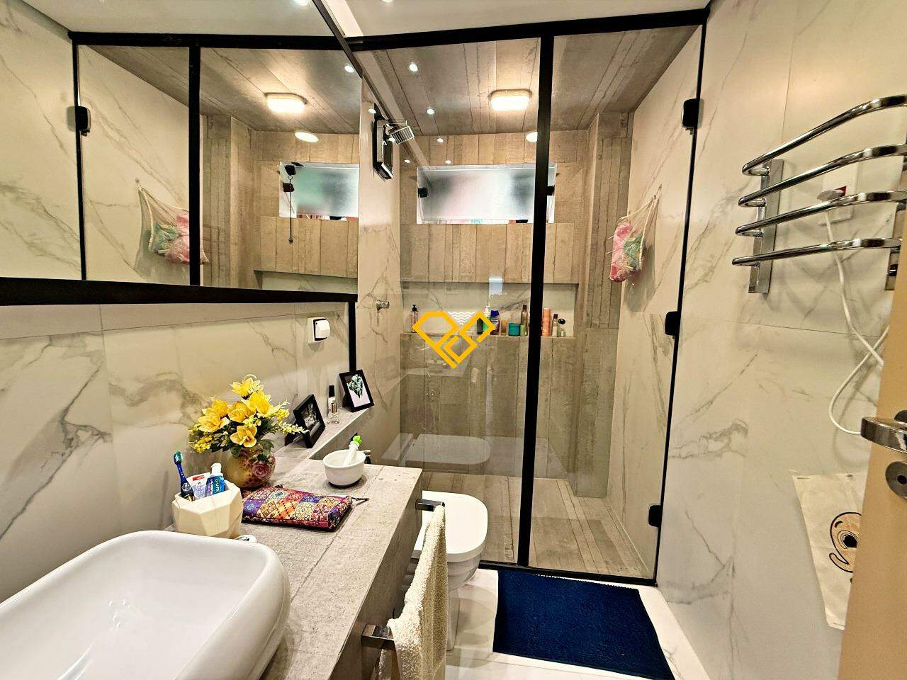 Apartamento à venda no Embaré: Wc social