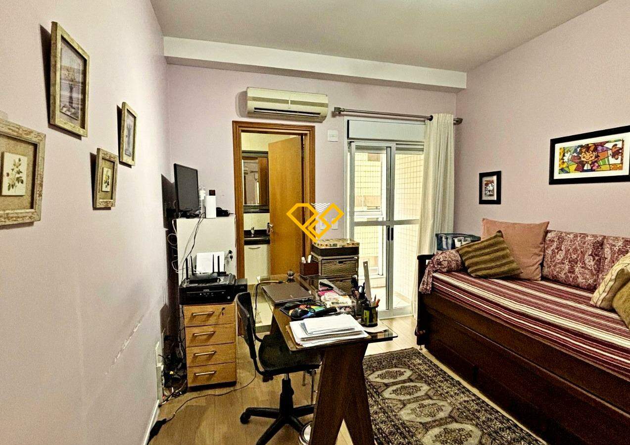 Apartamento à venda no Gonzaga: Dormitório 2 - suíte