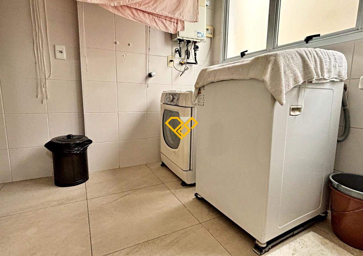 Apartamento à venda no Gonzaga: Área de serviço