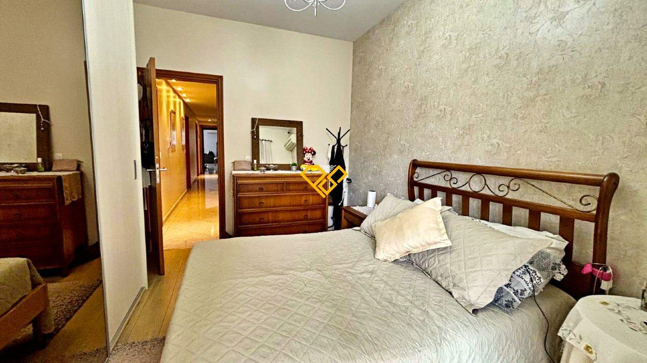 Apartamento à venda no Gonzaga: Dormitório 3